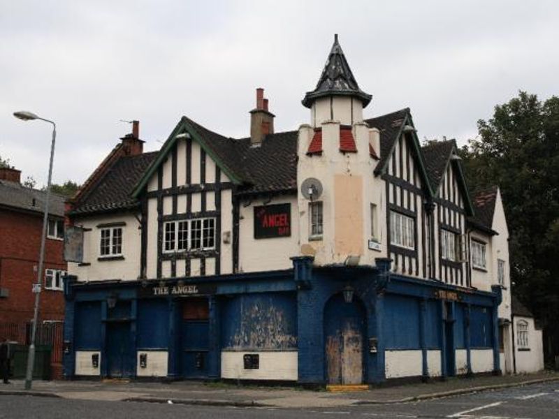 Angel London E15. (Pub, External). Published on 10-11-2013 