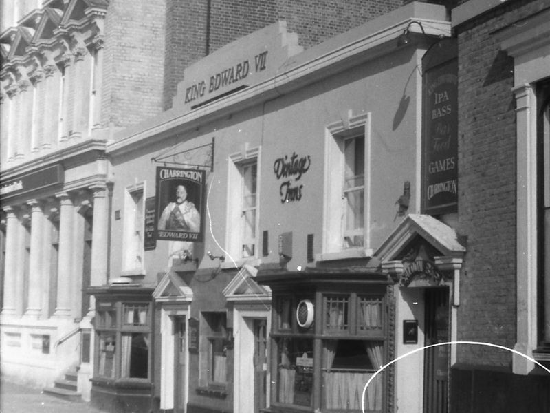 King Edward VII London E15 taken in 1987.. (Pub, External). Published on 25-11-2018 