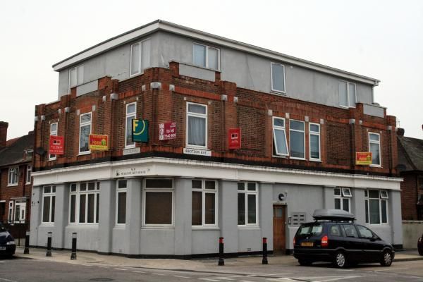 Shakespeares Head London E16. (Pub, External, Key). Published on 15-11-2013
