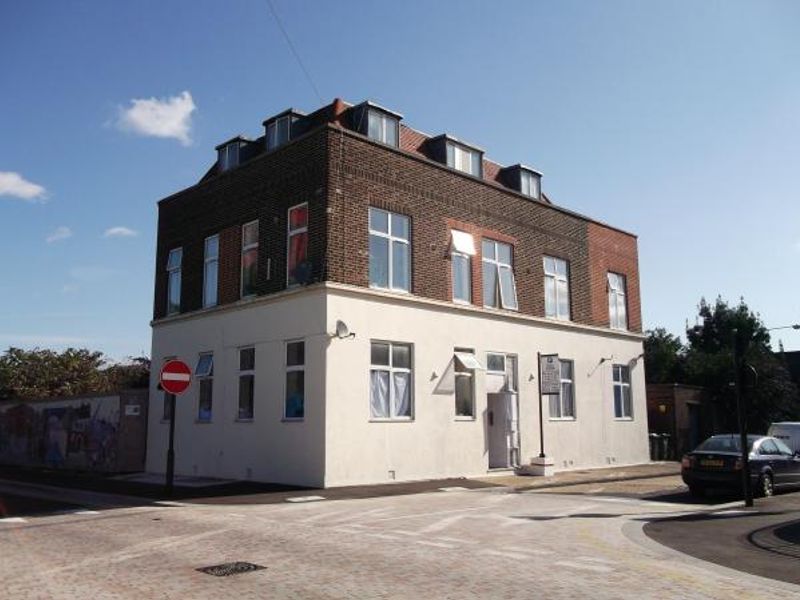 Flying Scud London E16 taken July 2012. (Pub, External, Key). Published on 15-11-2013 