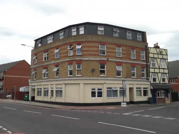 Roundhouse London E16 taken July 2012. (Pub, External, Key). Published on 15-11-2013