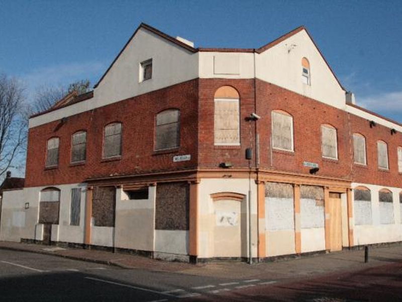 Royal Albert London E16. (Pub, External, Key). Published on 15-11-2013 