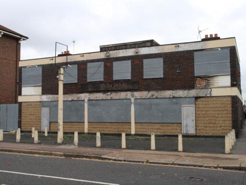 New Gog London E16. (Pub, External). Published on 15-11-2013