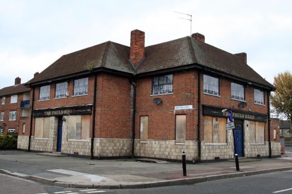 Pauls Head London E16. (Pub, External). Published on 15-11-2013