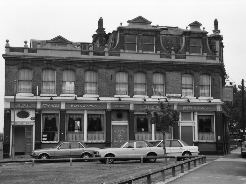 Anchor London E16 taken 17 Sept 1988.. (Pub, External). Published on 09-01-2019