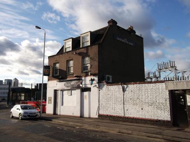 Dartmouth Arms London E16 taken Jan 2014. (Pub, External). Published on 23-01-2014