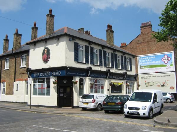 Dukes Head London E17. (Pub, External). Published on 18-11-2013