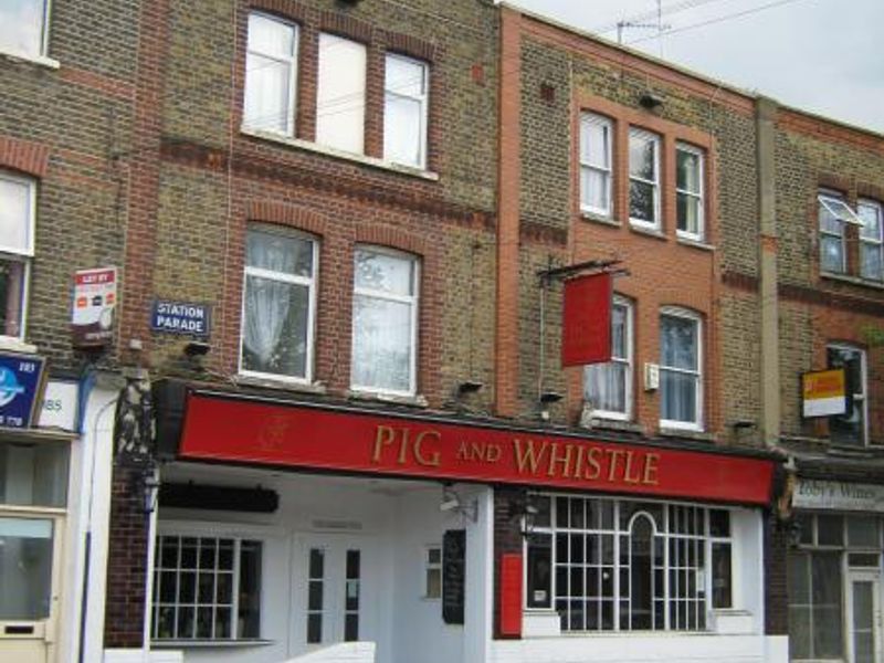 Pig & Whistle London E17. (Pub, External). Published on 18-11-2013