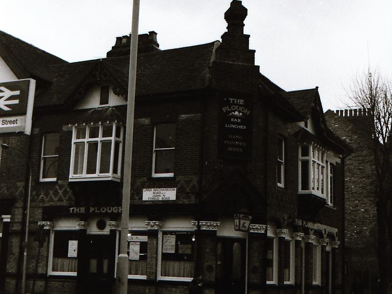 Plough London E17 taken between Dec 92 - Jan 94.. (Pub, External). Published on 10-01-2019 