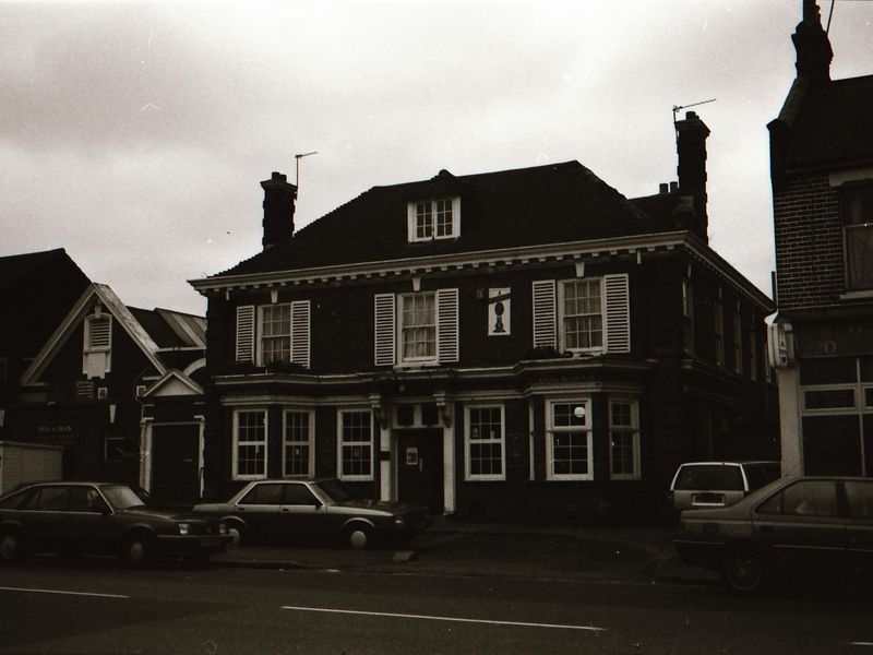 Dog & Duck London E17 taken between Dec 1992-Jan 1994.. (Pub, External). Published on 10-01-2019