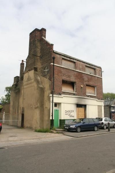 Woodman London E17. (Pub, External). Published on 18-11-2013