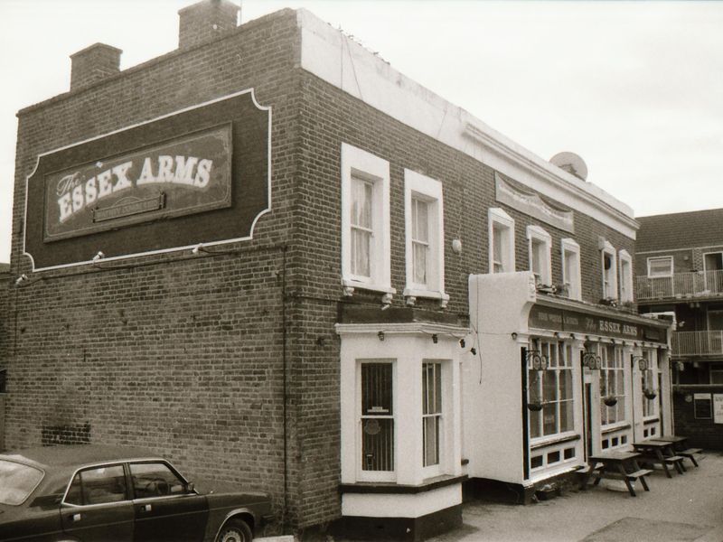 Essex Arms London E17 taken in Aug 1989.. (Pub, External). Published on 10-01-2019