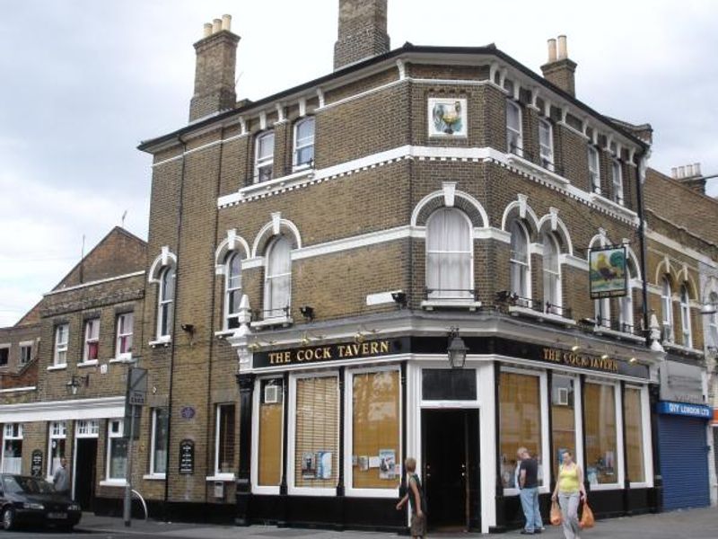 Cock Tavern London E17 takenAug 2007. (Pub, External). Published on 18-11-2013