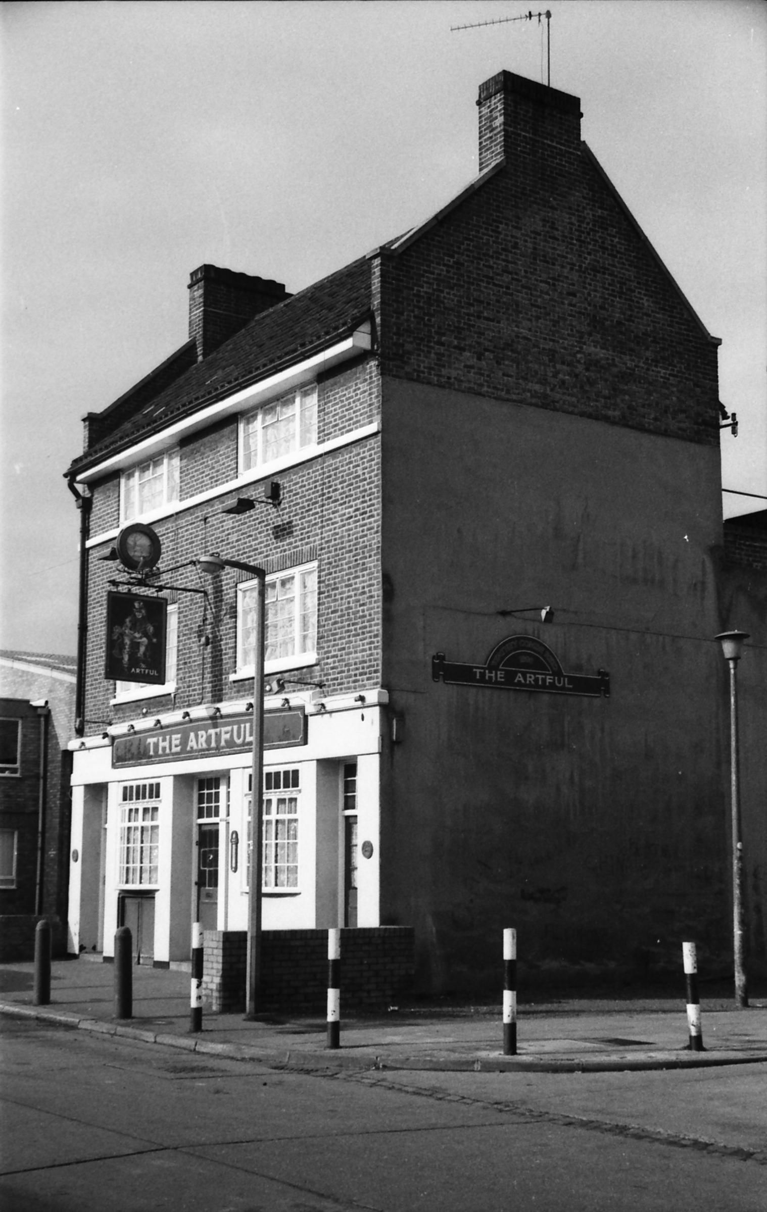 Artful London E17 taken in Feb 1989.. (Pub, External, Key). Published on 10-01-2019