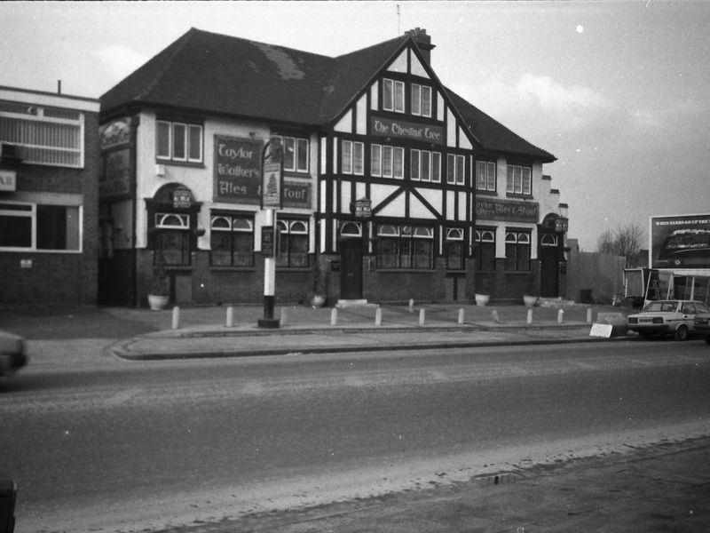 Chestnut Tree London E17 taken in 1986.. (Pub, External, Key). Published on 10-01-2019