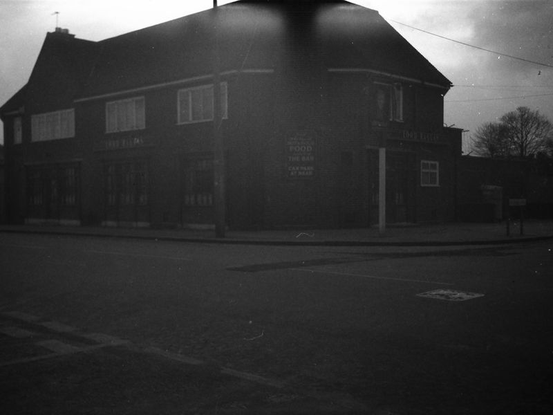 Lord Raglan London E17 taken in 1986.. (Pub, External). Published on 10-01-2019