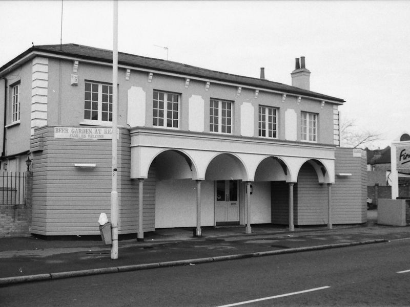 Firs London E18 taken in Feb 1989.. (Pub, External, Key). Published on 10-01-2019 