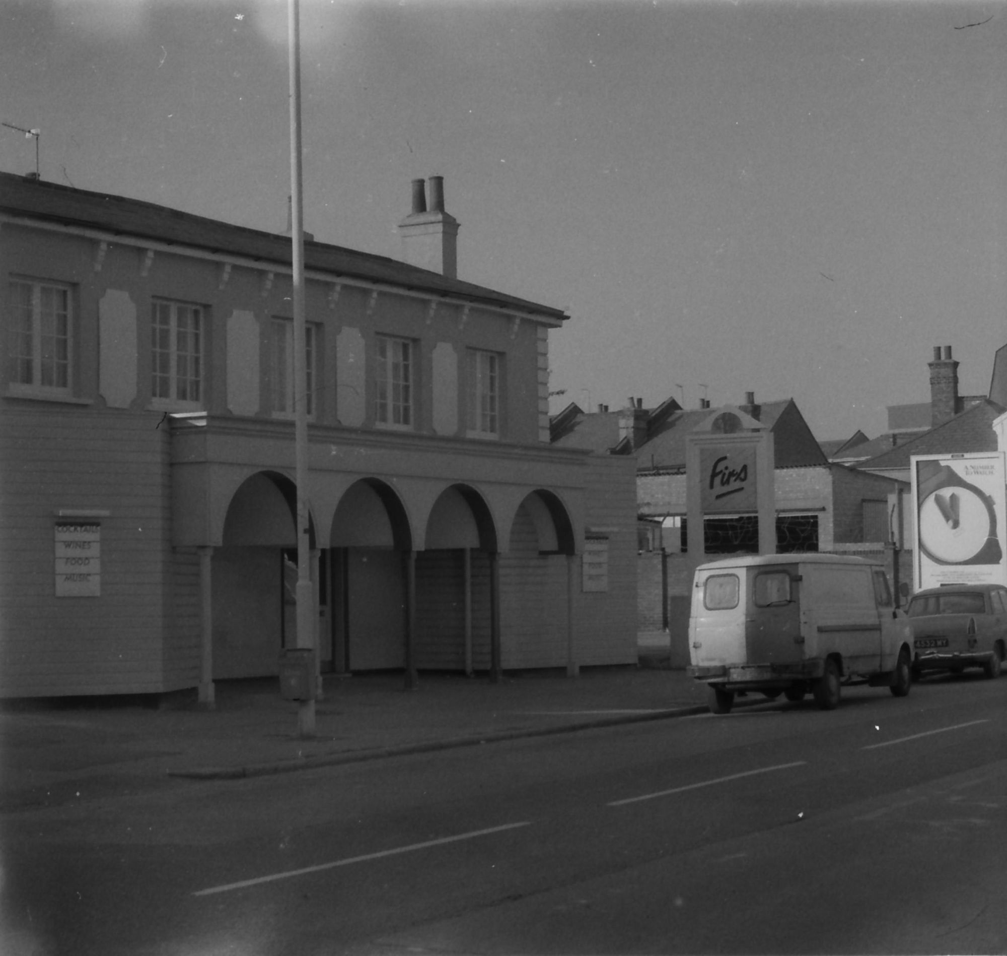 Firs London E18 taken in 1987.. (Pub, External). Published on 10-01-2019