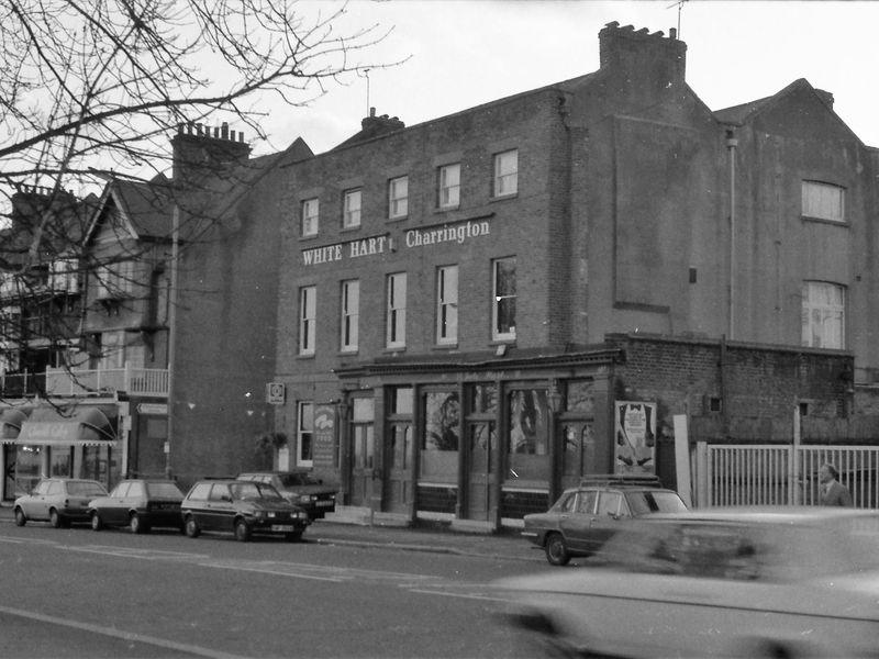 White Hart London E18 taken in 1987.. (Pub, External). Published on 10-01-2019 