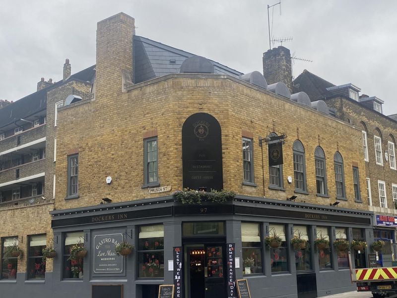 Dockers Inn June 2022. (Pub, External). Published on 02-07-2022