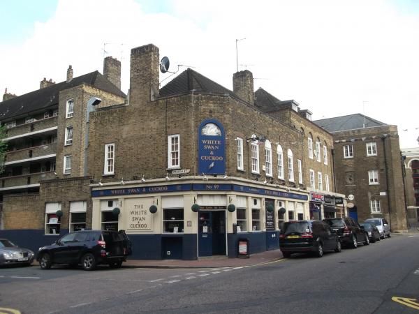 White Swan & Cuckoo London E1. (Pub, External). Published on 14-10-2013