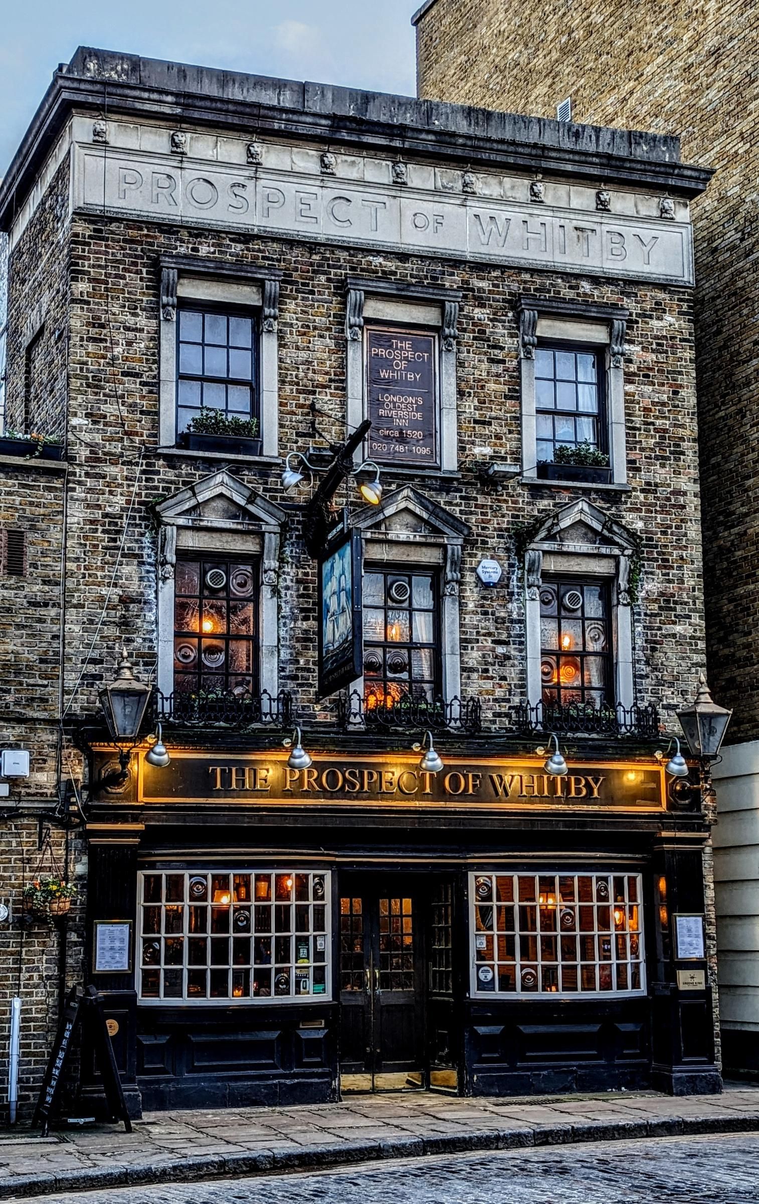 ProspectOfWhitby London E1W-20241126-2.. (Pub, External, Key). Published on 30-12-2024