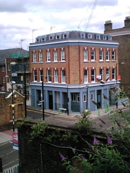 Sporting Life London E2. (Pub, External). Published on 19-11-2013