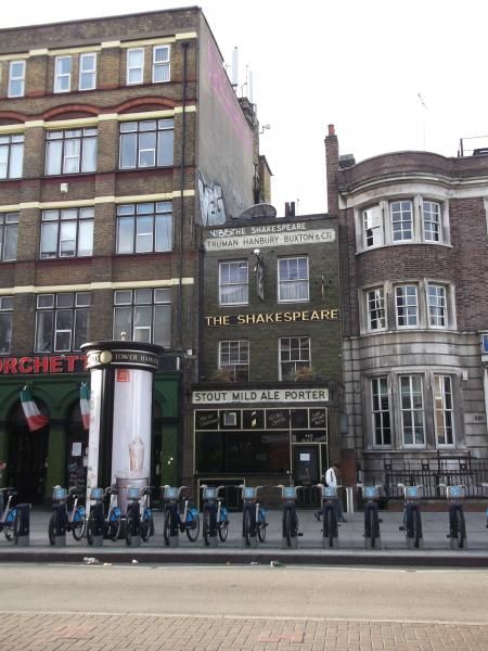Shakespear London E2 taken Aug 2013. (Pub, External). Published on 19-11-2013