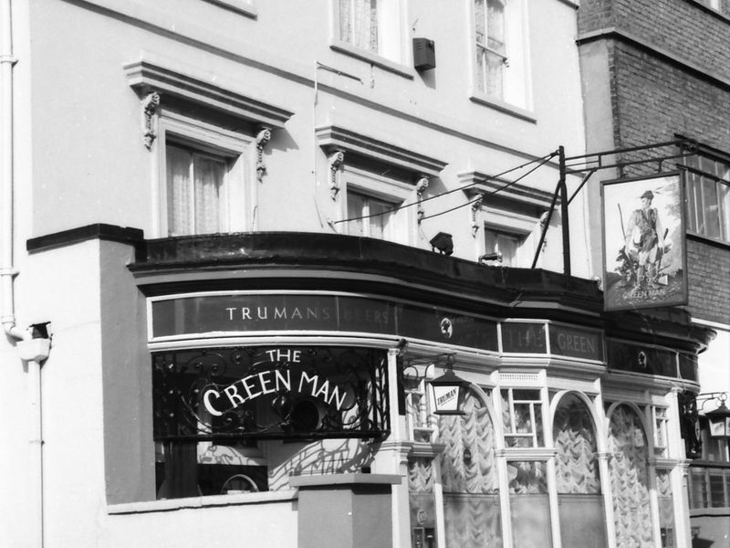 Green Gate London E2 taken in Sept 1987. (Pub, External, Key). Published on 22-02-2018