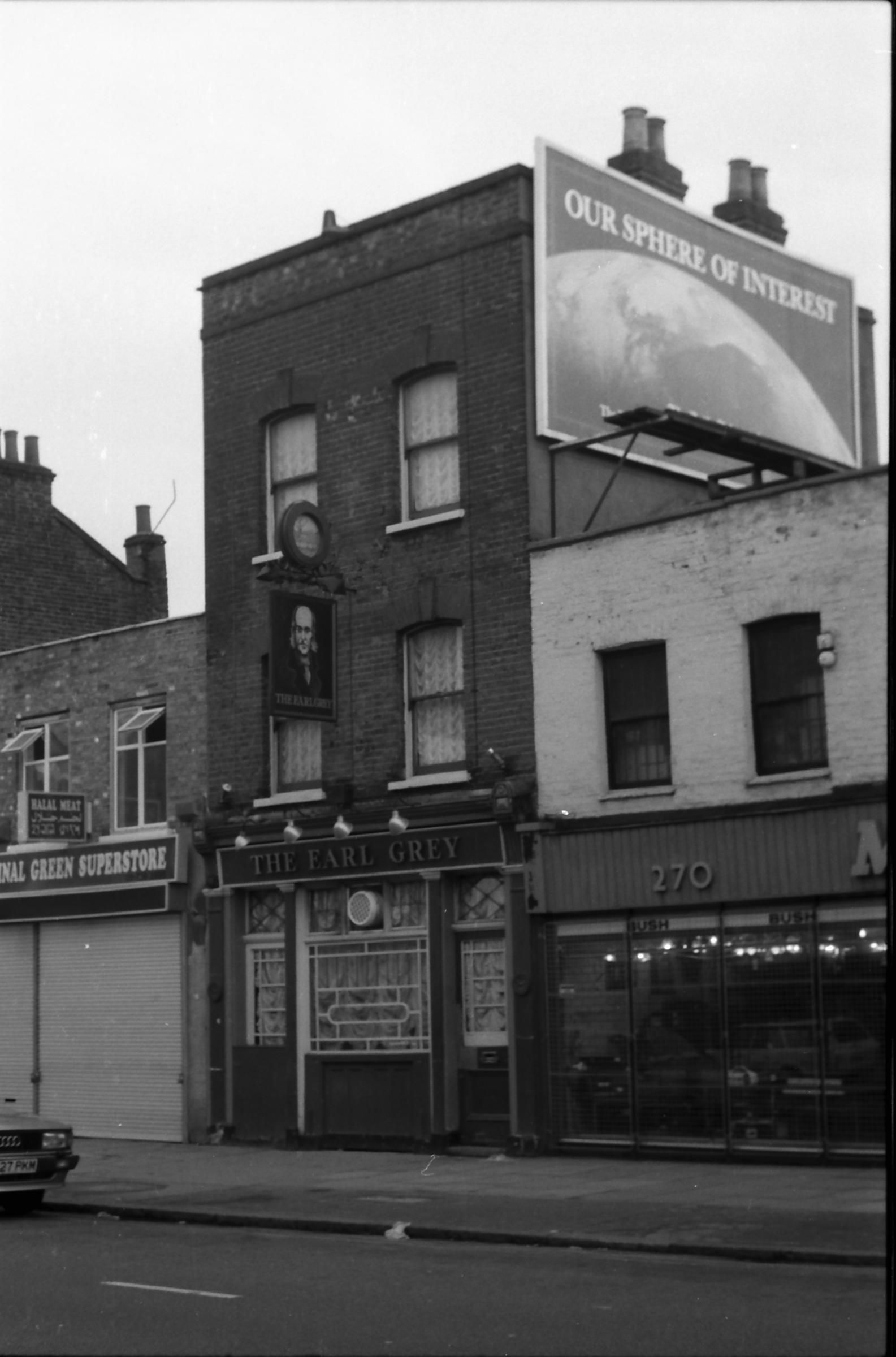 Earl Grey London E2 taken 19 Feb1989. (Pub, External). Published on 22-02-2018