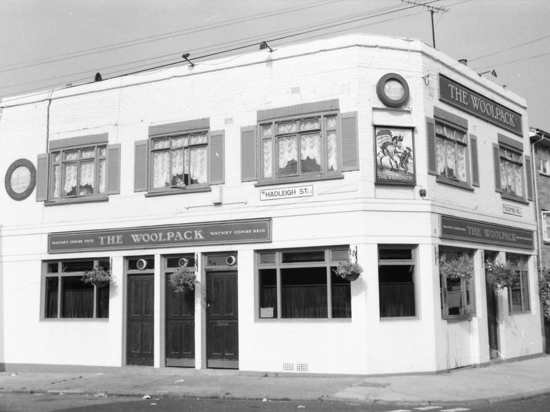 Woolpack London E2 taken in Sept 1988. (Pub, External). Published on 22-02-2018 