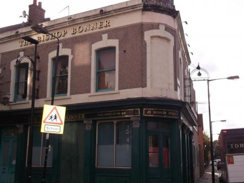 Bishop Bonner London E2 taken Oct 2014. (Pub, External). Published on 30-10-2014