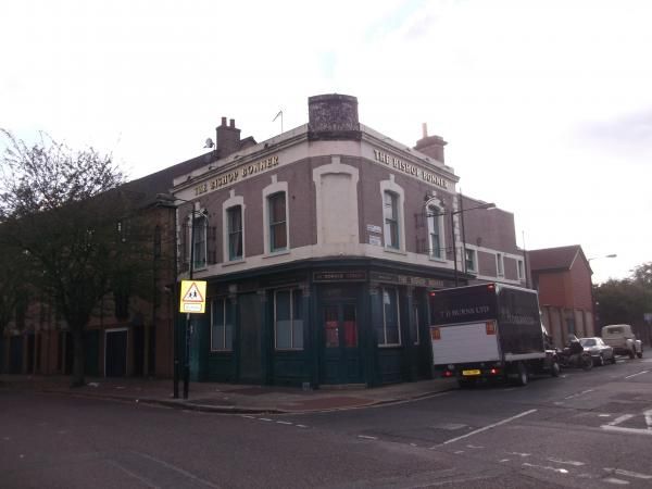 Bishop Bonner London E2 taken Oct 2014. (Pub, External). Published on 30-10-2014