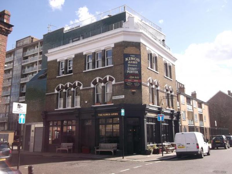 Kings Arms Buckfast St London E2 taken March 2016. (Pub, External). Published on 07-04-2016