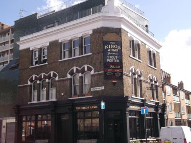 Kings Arms Buckfast St London E2 taken March 2016. (Pub, External). Published on 07-04-2016