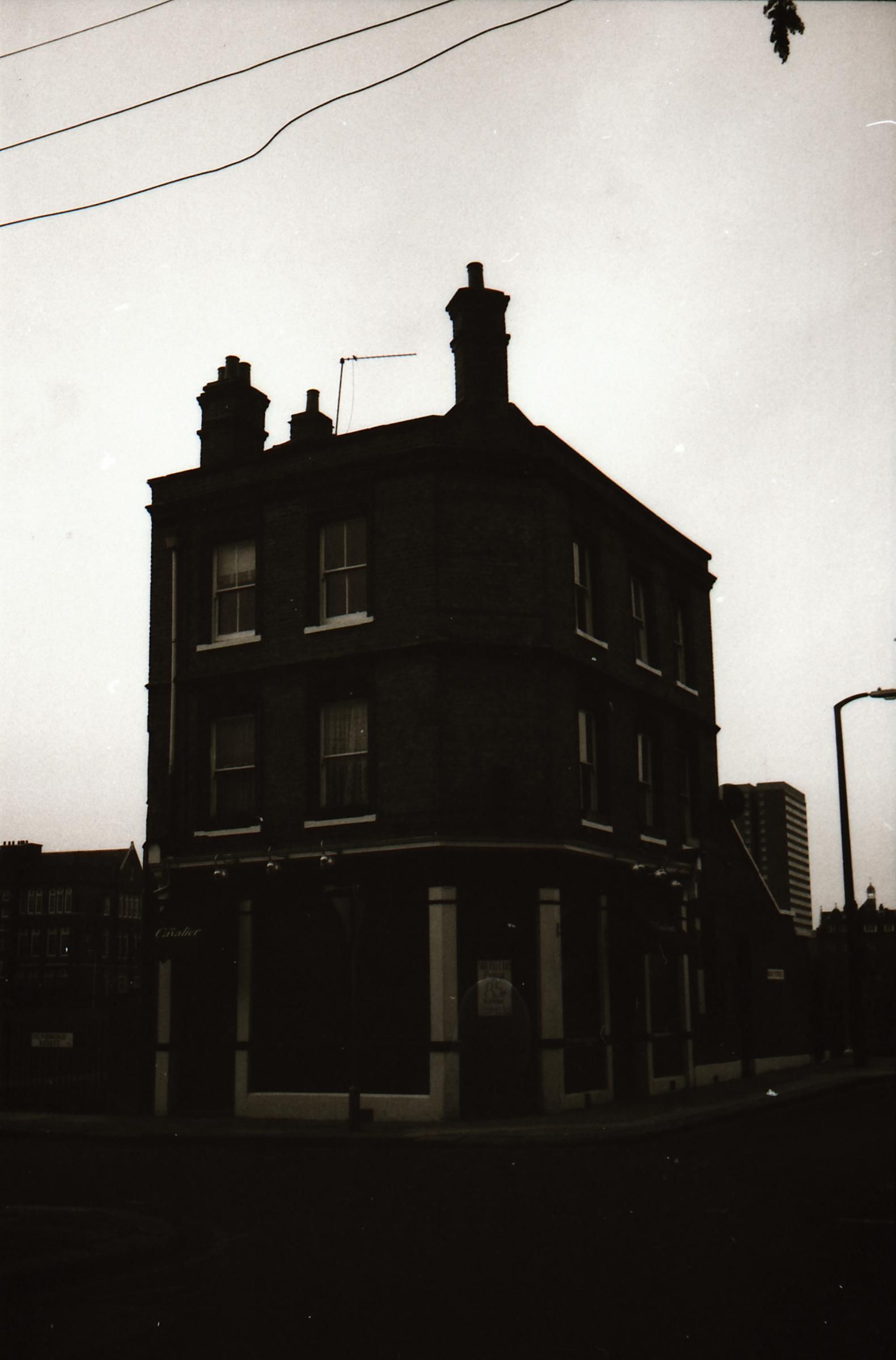 Cavalier London E2 taken maybe 1991. (Pub, External). Published on 22-02-2018