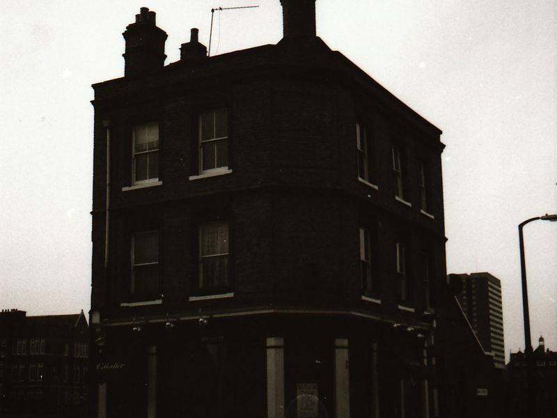 Cavalier London E2 taken maybe 1991. (Pub, External). Published on 22-02-2018