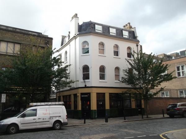 Ship and Blue Ball London E2 taken Oct 2014. (Pub, External, Key). Published on 31-10-2014
