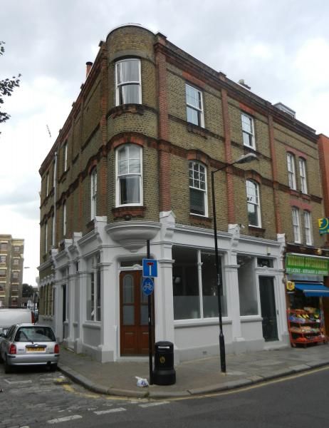 Three Loggerheads London E2. (Pub, External). Published on 21-09-2013
