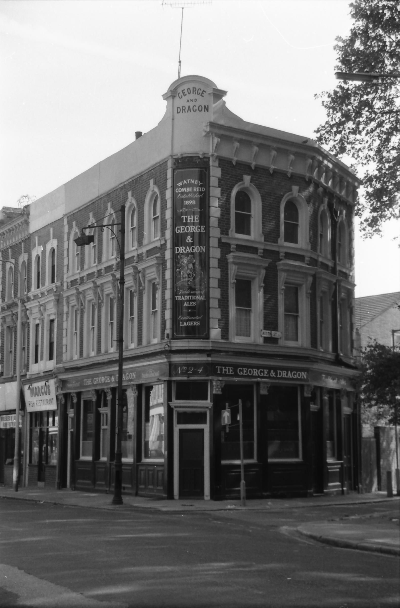 George & Dragon London E2 taken in Sept 1988. (Pub, External). Published on 22-02-2018