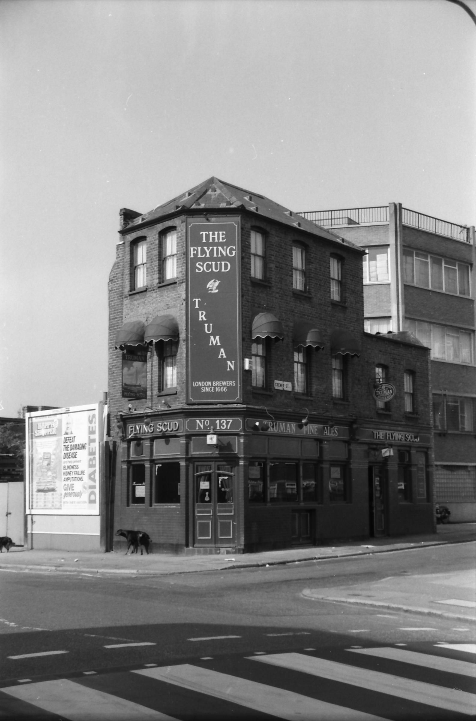 Flyng Scud London E2 taken in Sept 1988. (Pub, External, Key). Published on 22-02-2018