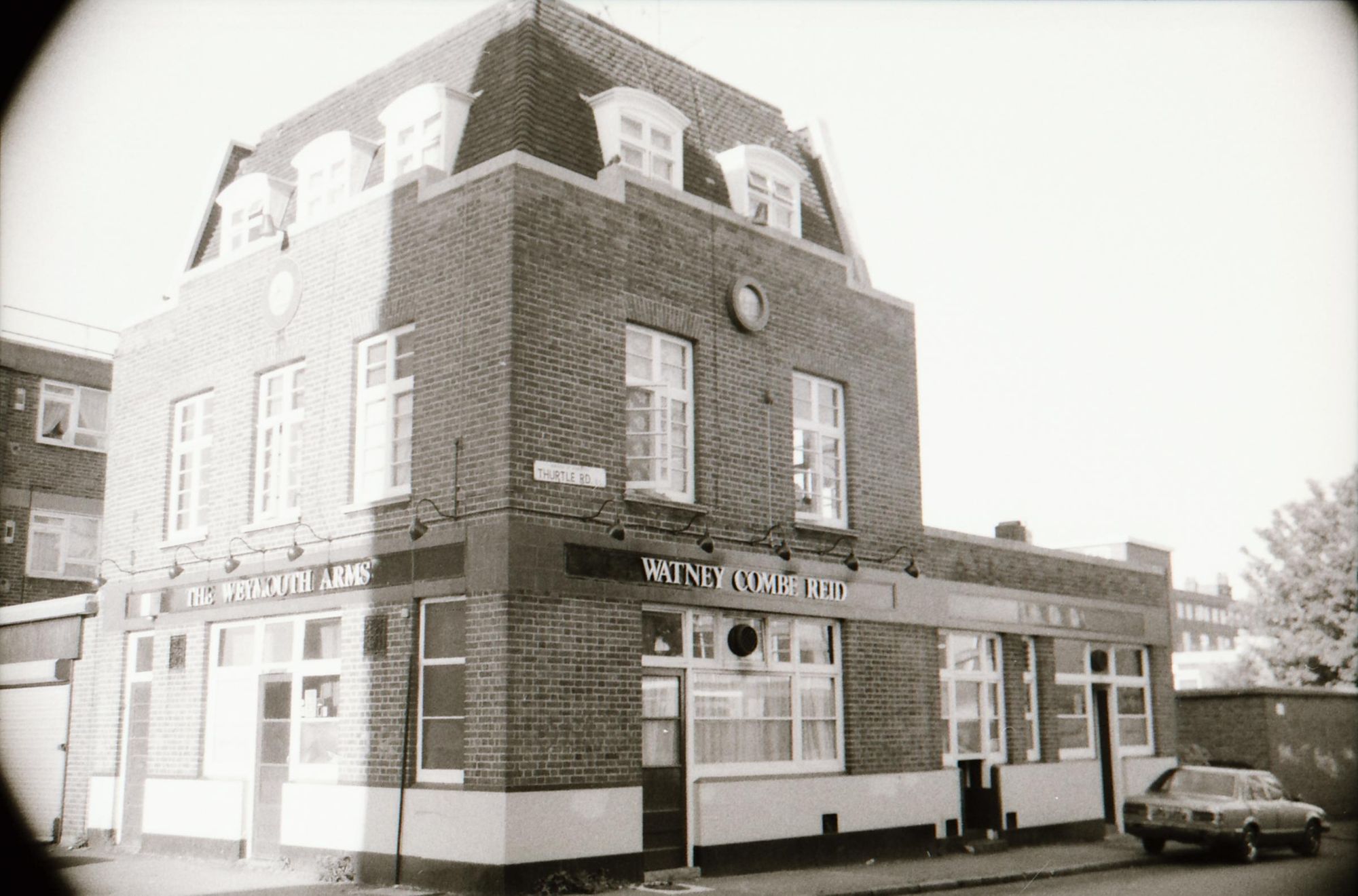 Weymouth Arms London E2 taken between Aug 1989 - Feb 1990. (Pub, External). Published on 22-02-2018