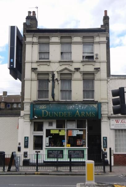 Dundee Arms London E2. (Pub, External). Published on 21-09-2013