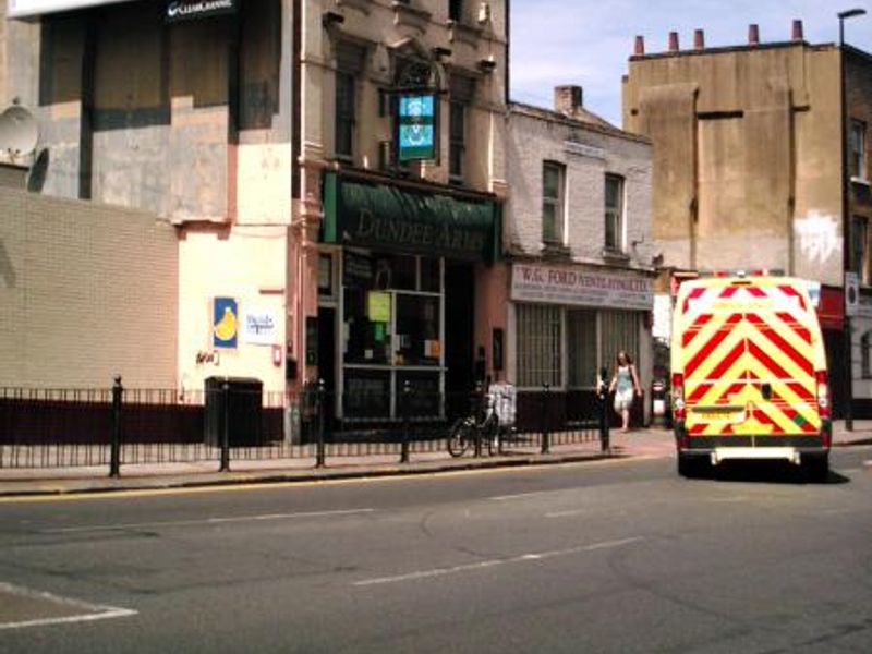 Dundeel Arms London E2. (Pub, External). Published on 14-10-2013 