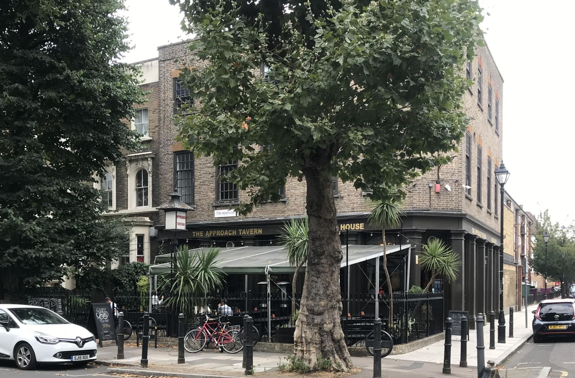 Approach Tavern London E2 20240821.. (Pub, External, Key). Published on 02-09-2024