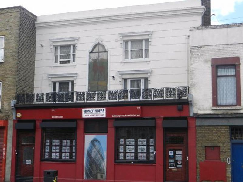 Red Deer London E2. (Pub, External). Published on 21-09-2013