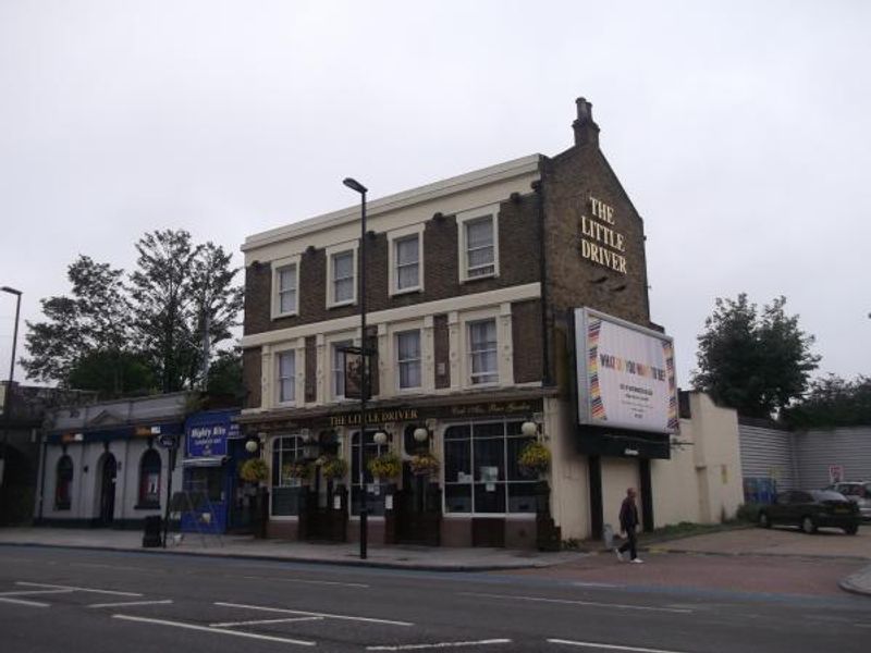 Little Driver London E3. (Pub, External). Published on 27-10-2013 