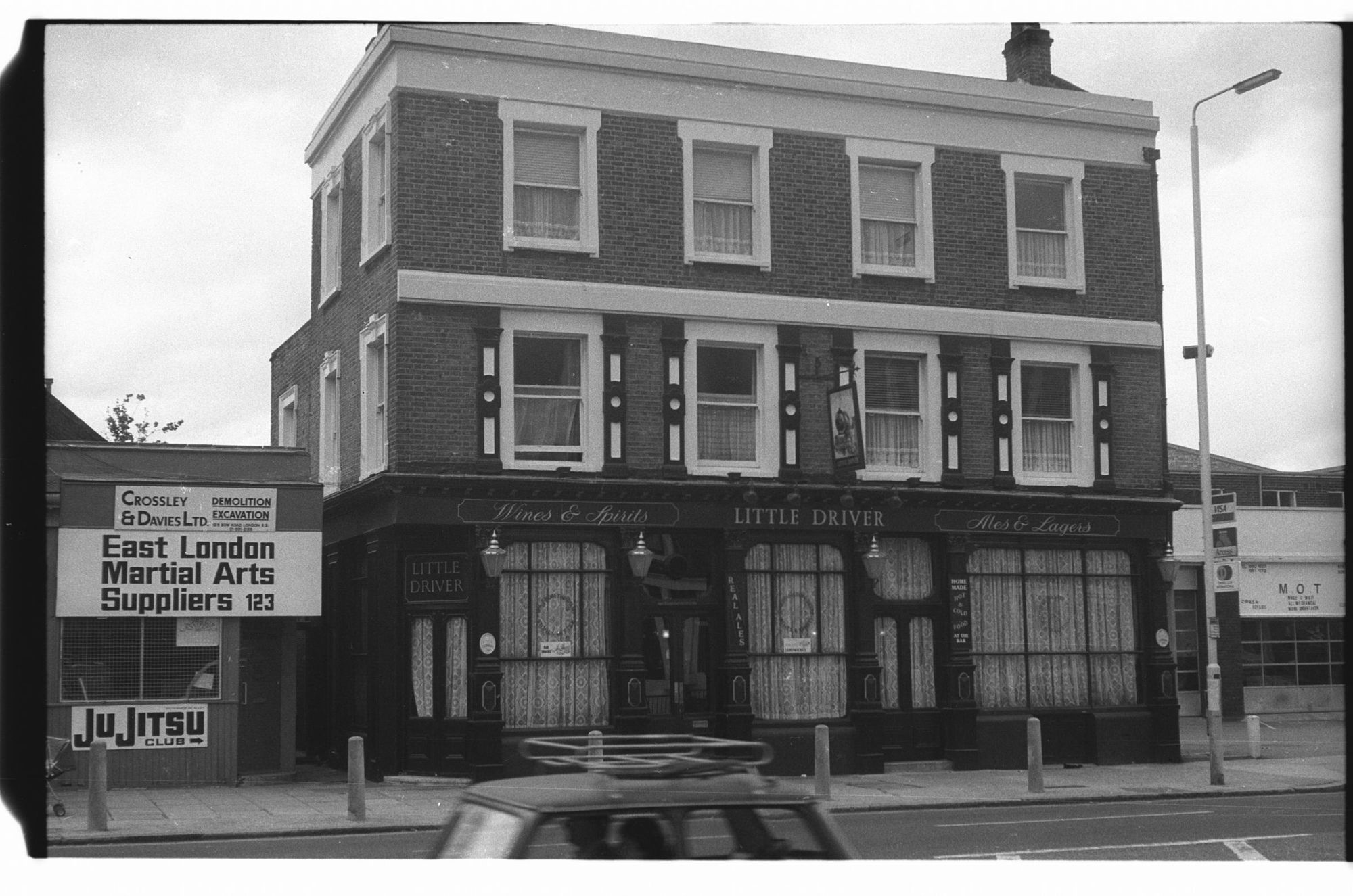 Little Driver London E3 taken in 1985. (Pub, External). Published on 28-03-2018
