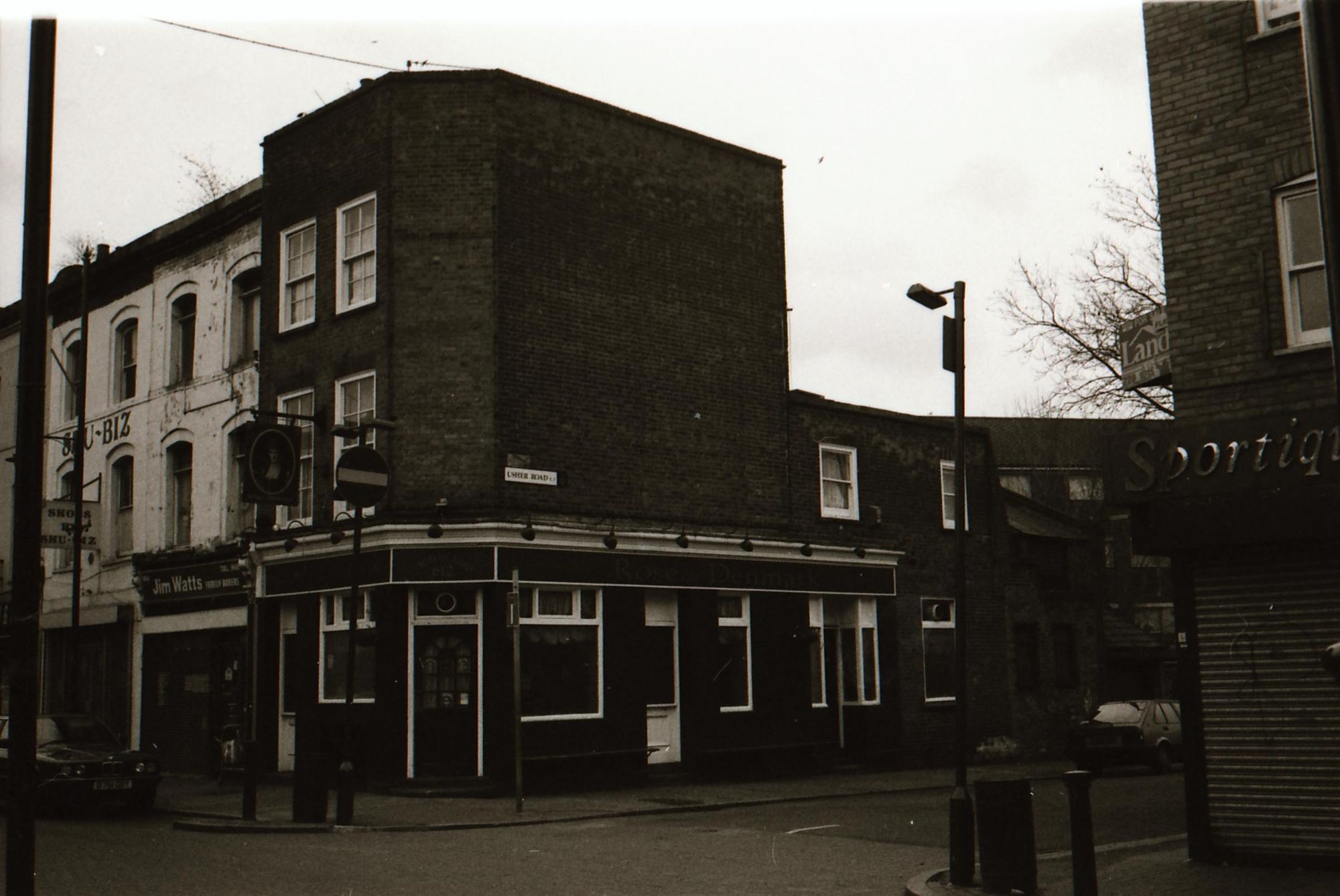 Rose of Denmark London E3 taken between Dec 92-Jan 1994. (Pub, External). Published on 28-03-2018