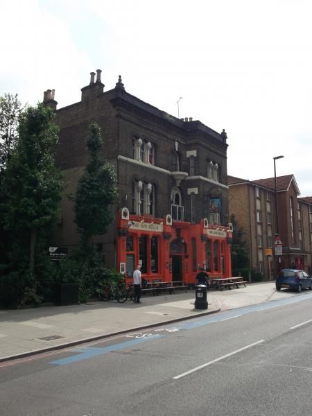 Bow Bells London E3. (Pub, External). Published on 27-10-2013